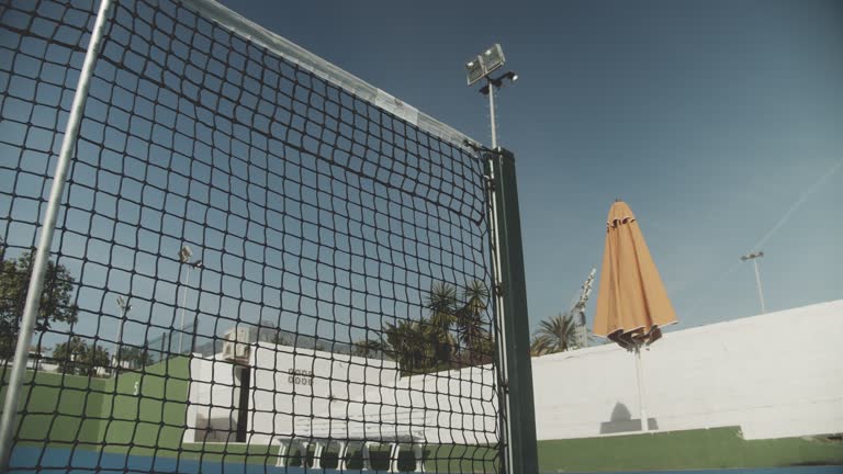 Construction d'un court de tennis en béton poreux à Nice