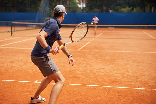 Construction d'un court de tennis à Toulon