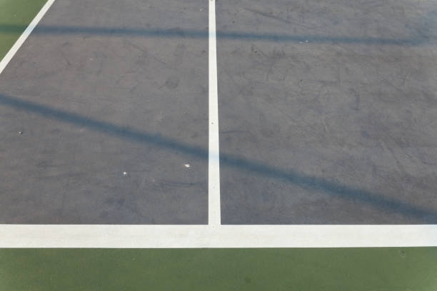 Construction d'un court de tennis en béton poreux en Aix-en-Provence