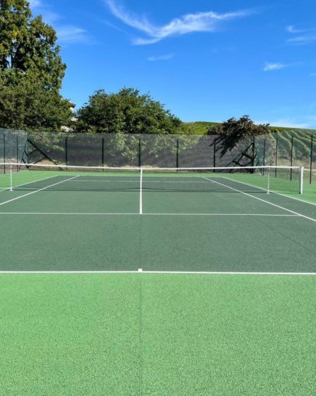 Construction court de tennis Gassin