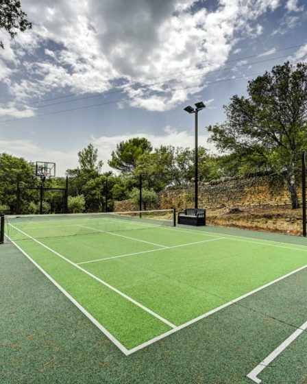 Construction court de tennis Gassin