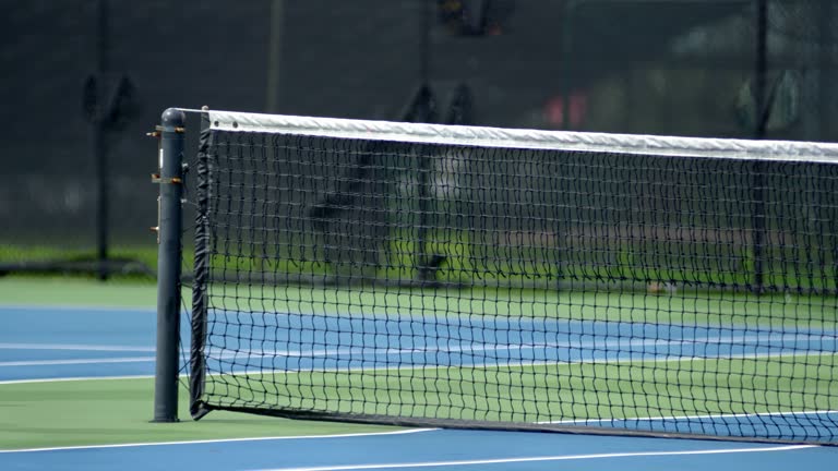 Construction court de tennis Gassin