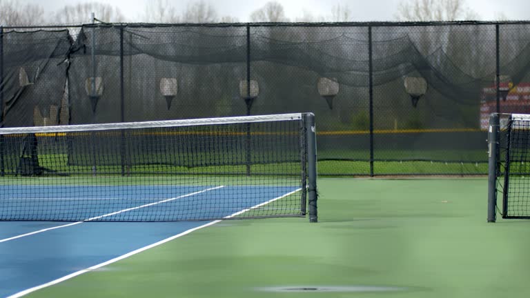 Construction court de tennis Gassin