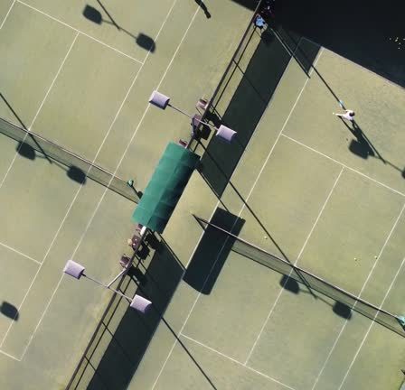 Construction d'un court de tennis à Cannes