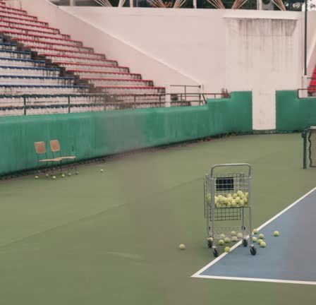 Construction d'un court de tennis à Cannes