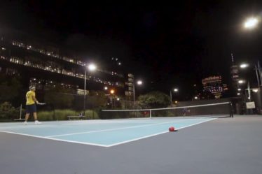 Construction d'un court de tennis à Cannes