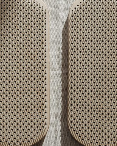 découvrez les bienfaits de l'acupression avec notre tapis d'acupression. idéal pour soulager le stress, améliorer la circulation et apaiser les douleurs musculaires, ce tapis favorise une relaxation profonde. transformez votre bien-être à domicile grâce à cet accessoire essentiel pour votre santé.