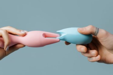 découvrez notre sélection variée de sextoys de haute qualité pour pimenter votre vie intime. que vous soyez novice ou expérimenté, trouvez le jouet parfait pour explorer vos désirs et améliorer vos moments de plaisir. livraison discrète et service client à votre écoute.