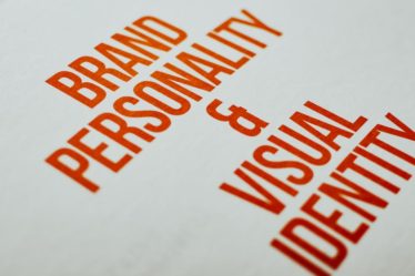 découvrez notre agence de marketing, spécialisée dans la création de stratégies sur mesure pour développer votre entreprise. bénéficiez de notre expertise en digital, publicité et communication pour atteindre vos objectifs commerciaux.
