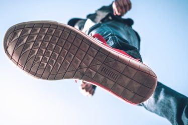 découvrez l'importance des marques commerciales (trademarks) dans la protection de votre identité de marque et de vos droits commerciaux. apprenez comment enregistrer et gérer votre trademark pour éviter les contrefaçons et sécuriser vos atouts intellectuels.
