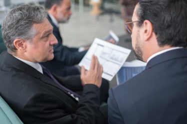 découvrez notre guide pratique dédié aux entrepreneurs et professionnels pour réussir dans le monde des affaires : conseils, stratégies, astuces et ressources pour développer votre business efficacement.