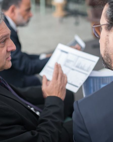 découvrez notre guide pratique dédié aux entrepreneurs et professionnels pour réussir dans le monde des affaires : conseils, stratégies, astuces et ressources pour développer votre business efficacement.