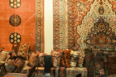 découvrez les dernières tendances déco pour transformer votre intérieur : couleurs, matériaux, styles et astuces incontournables en 2024.