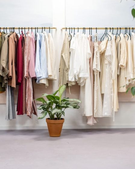 découvrez la mode durable : des vêtements éthiques et éco-responsables, conçus pour respecter l’environnement et valoriser le savoir-faire artisanal. adoptez un style tendance tout en préservant la planète.