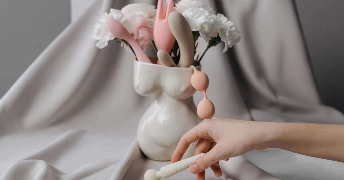 découvrez notre sélection de sex toys pour tous les plaisirs et toutes les envies. qualité, discrétion et livraison rapide. explorez votre sensualité en toute confiance !