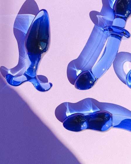découvrez une large sélection de sex toys pour adultes : vibromasseurs, stimulateurs, accessoires pour couples et bien plus. explorez votre plaisir en toute discrétion et sécurité avec nos produits de qualité.