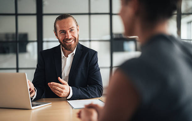 Dans un marché de l’emploi compétitif comme celui de Paris, attirer les meilleurs talents est un vrai défi. La Vidéo Recrutement Paris
