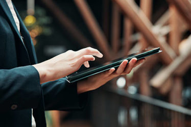 Pour maintenir un référencement SEO Lyon performant, il est donc essentiel d’anticiper cette évolution. Google privilégie