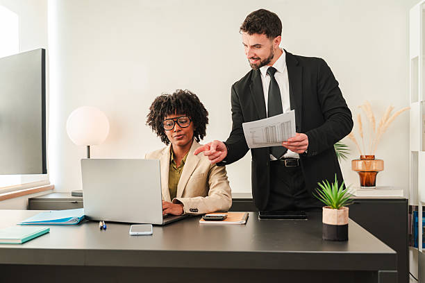 Dans ce cadre, améliorer image de marque Paris permet de repenser entièrement l’univers graphique d’une entreprise afin de garantir