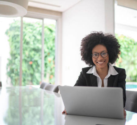 Dans ce contexte, améliorer image de marque Paris repose avant tout sur une analyse approfondie du marché cible