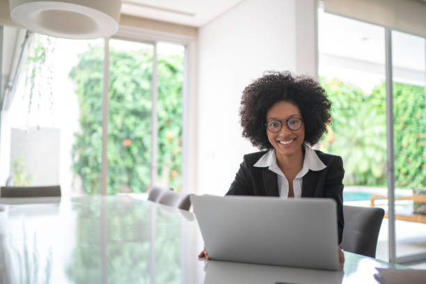 Dans ce contexte, améliorer image de marque Paris repose avant tout sur une analyse approfondie du marché cible