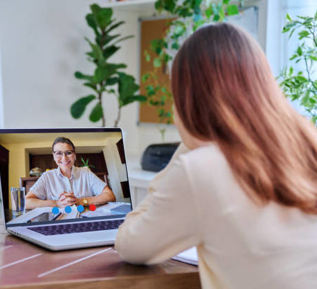 Lorsqu’on travaille sur une création site catalogue Paris, il est indispensable de comprendre les besoins des clients dès le départ afin de structurer les