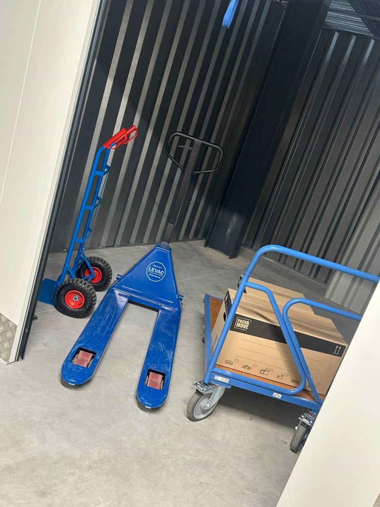 location garde meuble à Saint-Quentin-Fallavier